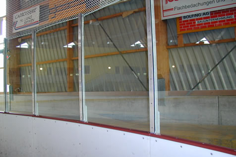 Eisbahn-Bande