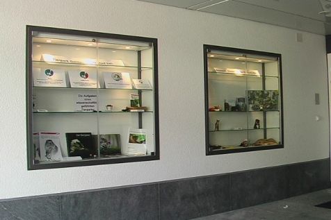 Formsch&ouml;ne Vitrinen